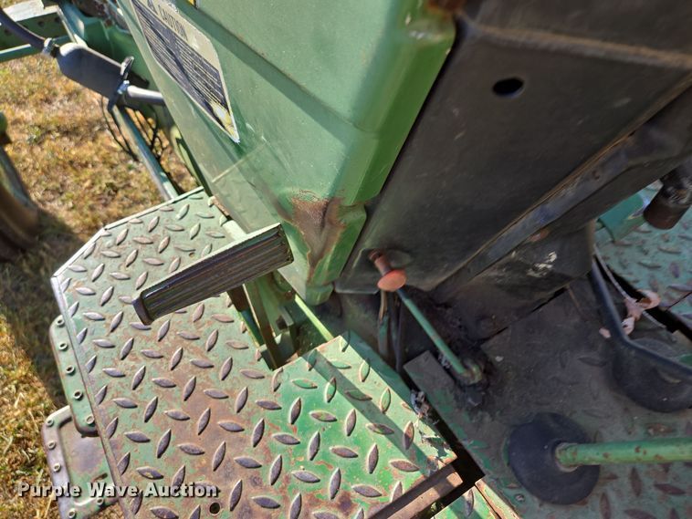 image for item EE8504 1978 John Deere  2840 tractor