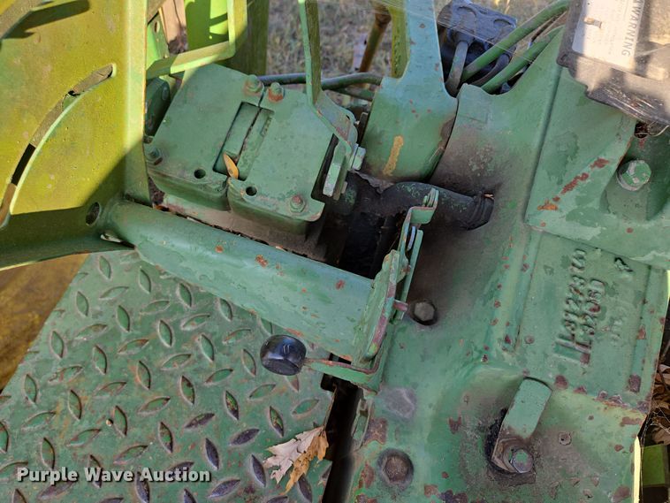 image for item EE8504 1978 John Deere  2840 tractor