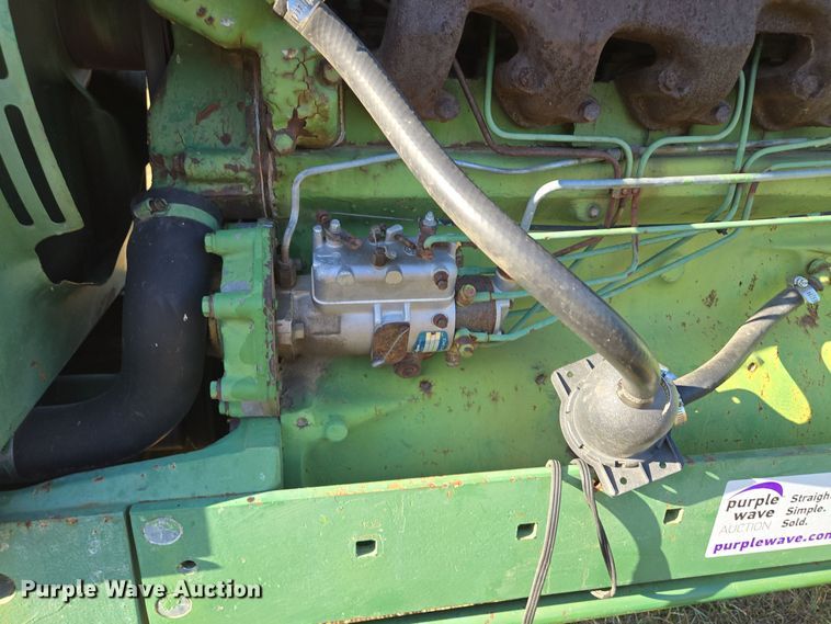 image for item EE8504 1978 John Deere  2840 tractor