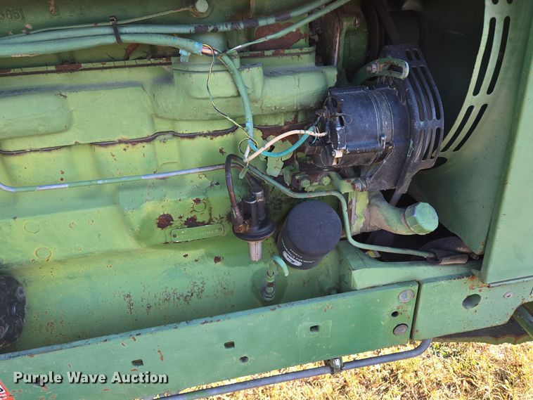 image for item EE8504 1978 John Deere  2840 tractor