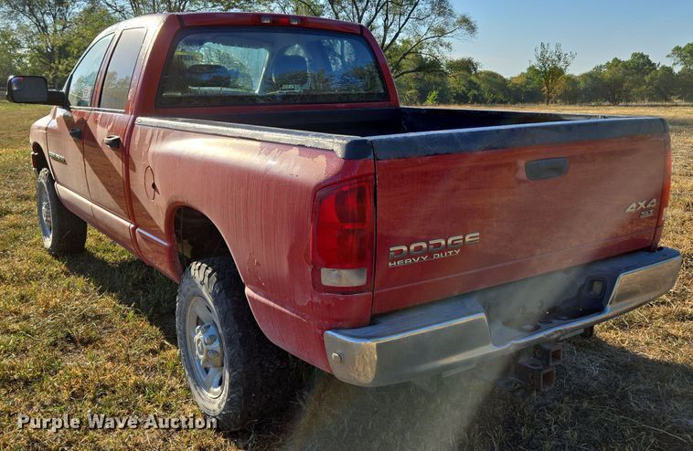 image for item EE8505 2004 Dodge Ram 2500 Quad Cab pickup truck