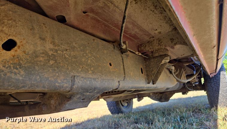 image for item EE8505 2004 Dodge Ram 2500 Quad Cab pickup truck