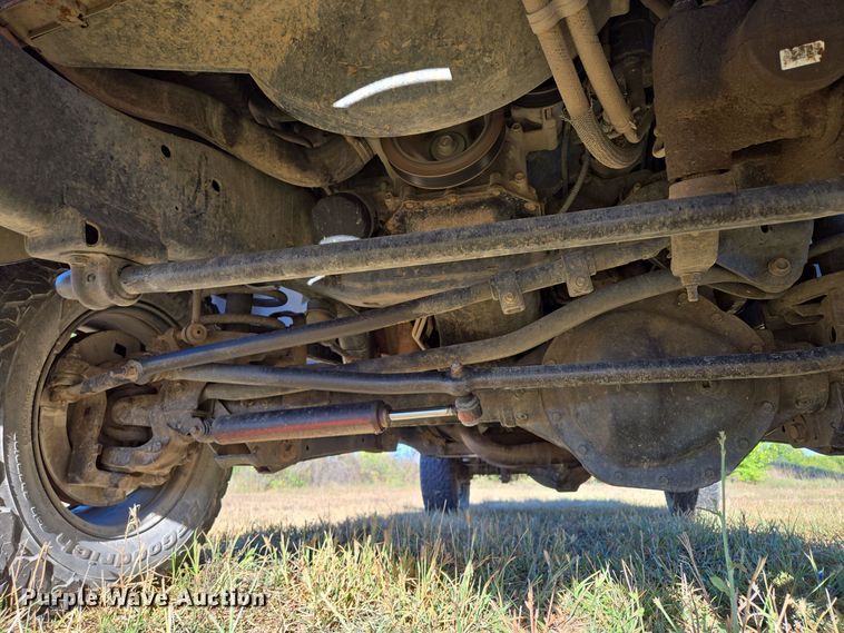 image for item EE8505 2004 Dodge Ram 2500 Quad Cab pickup truck