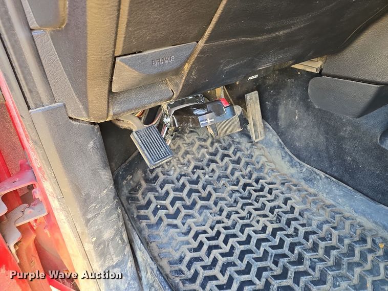 image for item EE8505 2004 Dodge Ram 2500 Quad Cab pickup truck