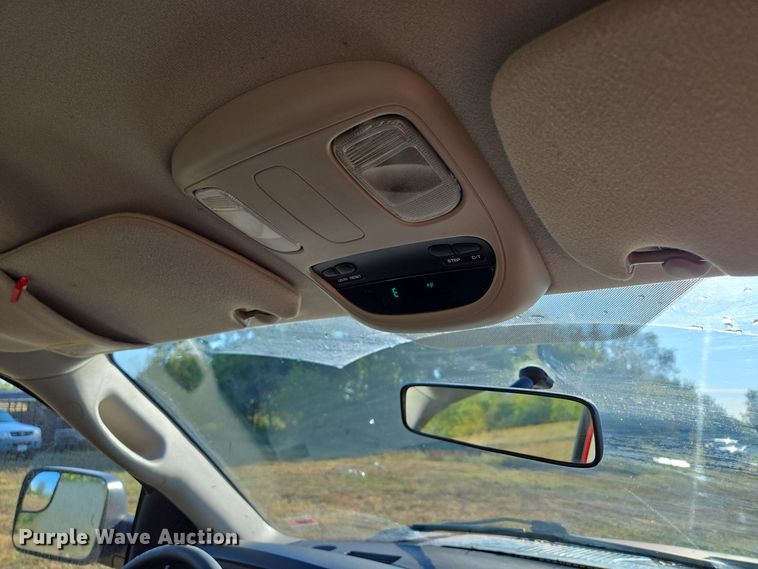 image for item EE8505 2004 Dodge Ram 2500 Quad Cab pickup truck