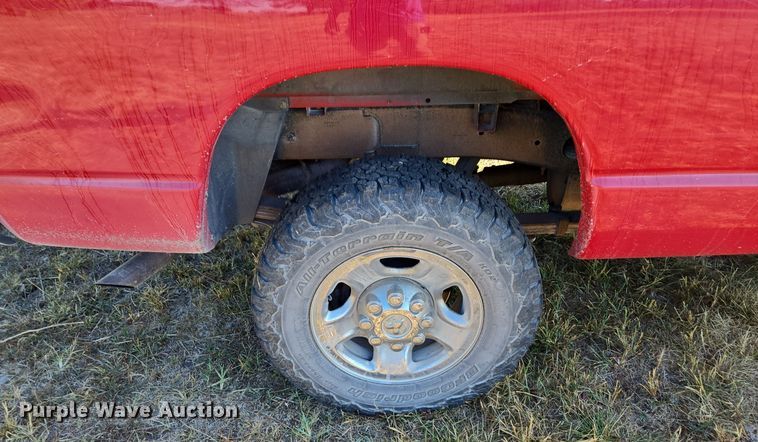 image for item EE8505 2004 Dodge Ram 2500 Quad Cab pickup truck