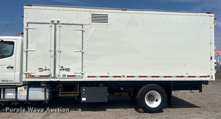 image for item EG1033 2012 Hino 338 paper recycling truck