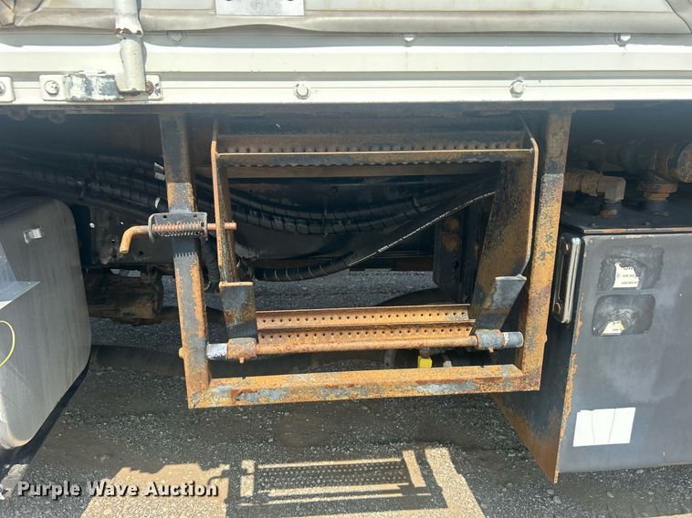 image for item EG1033 2012 Hino 338 paper recycling truck