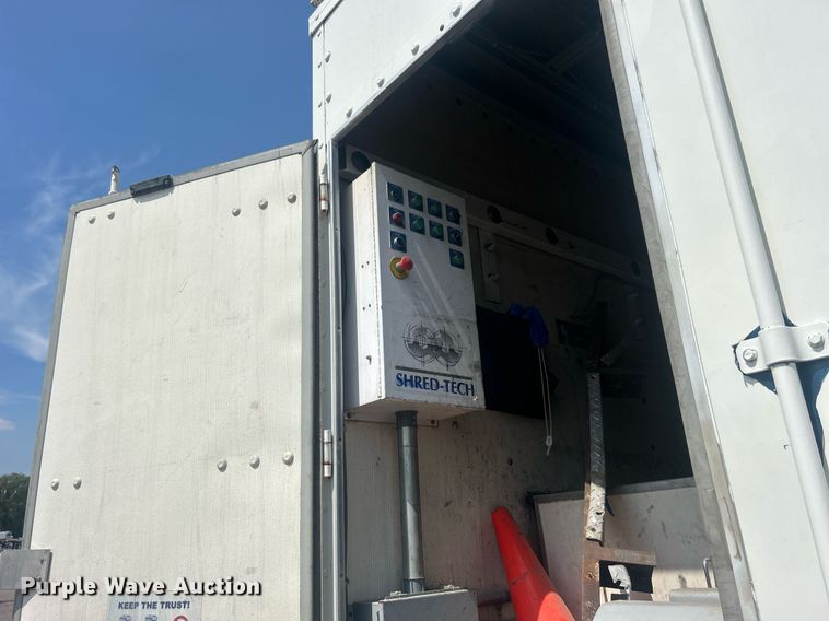 image for item EG1033 2012 Hino 338 paper recycling truck