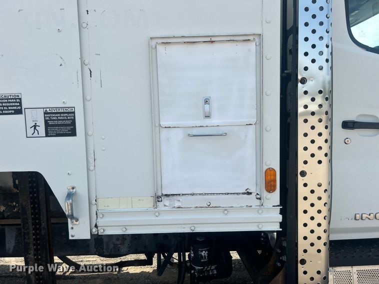 image for item EG1033 2012 Hino 338 paper recycling truck