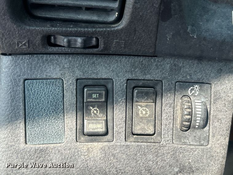 image for item EG1033 2012 Hino 338 paper recycling truck