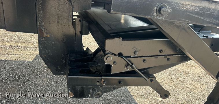 image for item EG1035 2015 Hino 268 box truck