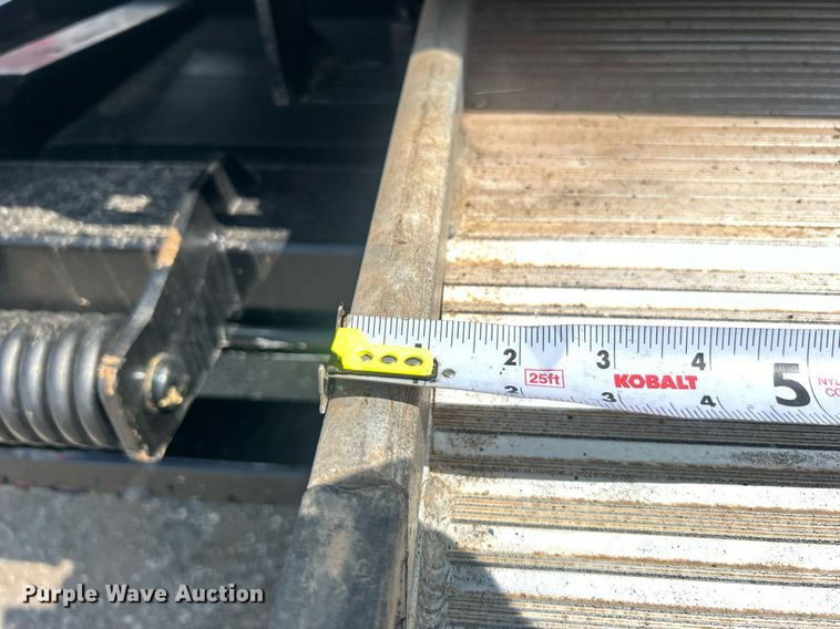 image for item EG1035 2015 Hino 268 box truck