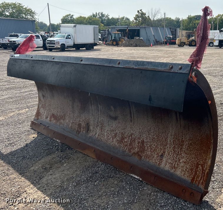 image for item EG1037 Henderson  RSPx10x42xSTD snow plow