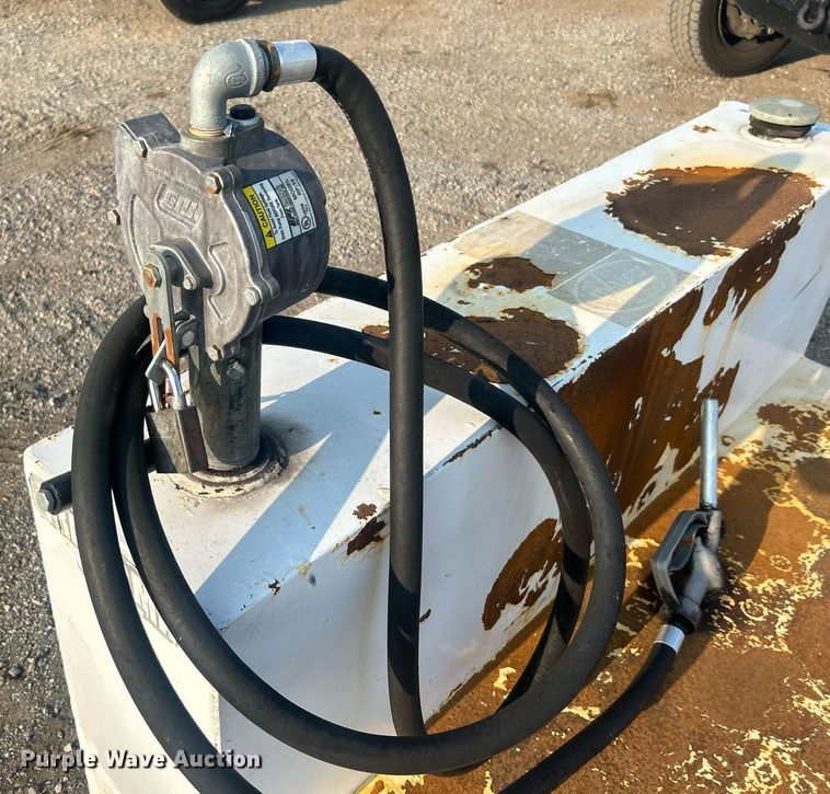 image for item EG1041 Auxiliary fuel tank