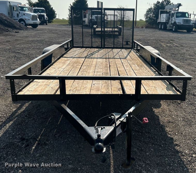 image for item EG1047 2000 Bulldog Trailers 716E utility trailer