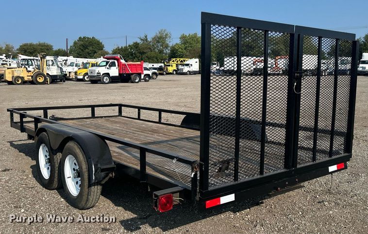 image for item EG1047 2000 Bulldog Trailers 716E utility trailer
