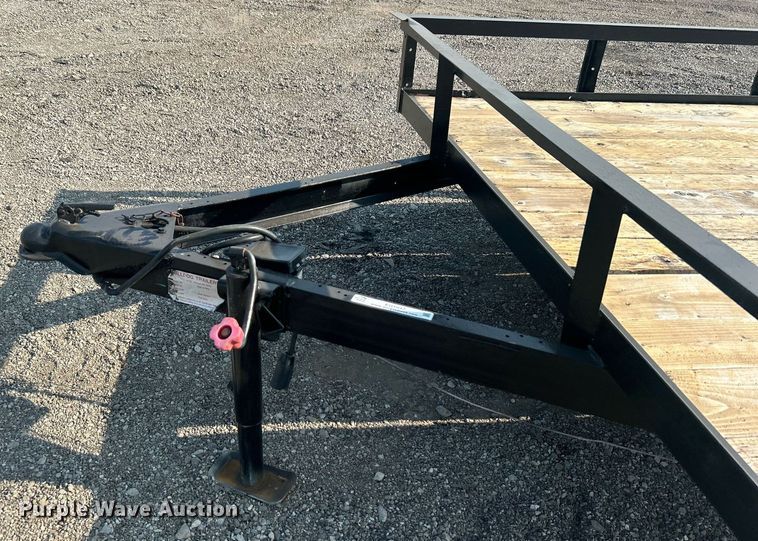 image for item EG1047 2000 Bulldog Trailers 716E utility trailer