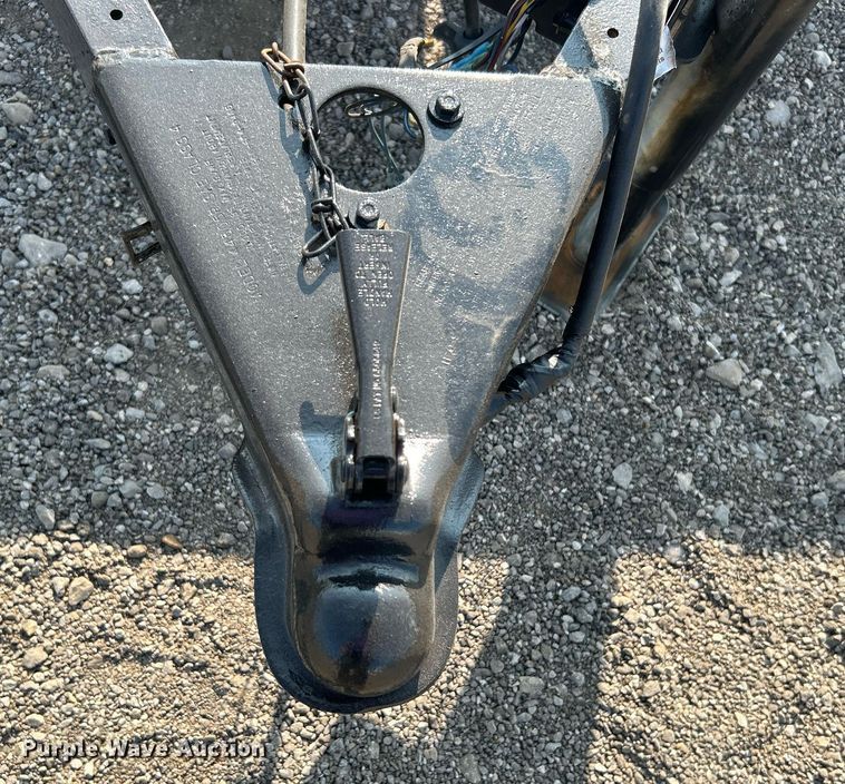 image for item EG1047 2000 Bulldog Trailers 716E utility trailer