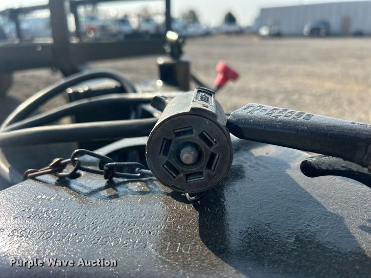 image for item EG1047 2000 Bulldog Trailers 716E utility trailer