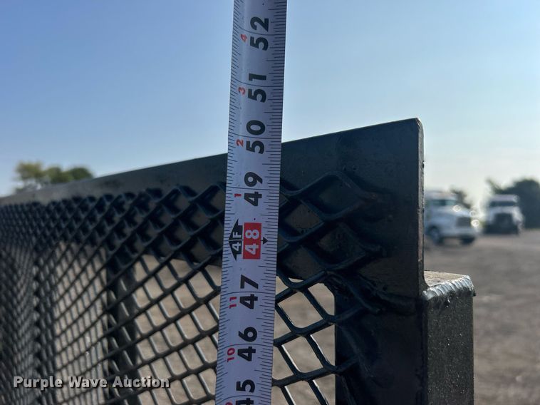 image for item EG1047 2000 Bulldog Trailers 716E utility trailer