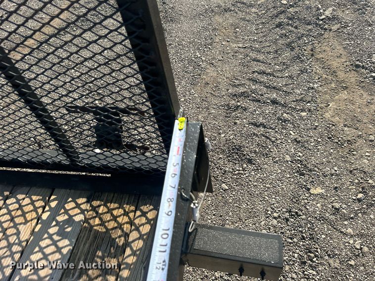 image for item EG1047 2000 Bulldog Trailers 716E utility trailer