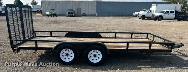image for item EG1047 2000 Bulldog Trailers 716E utility trailer