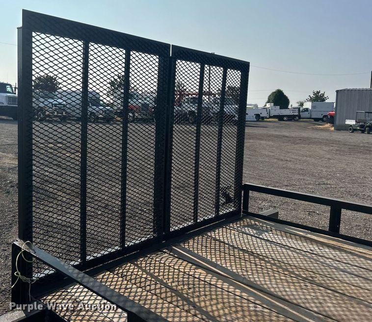 image for item EG1047 2000 Bulldog Trailers 716E utility trailer