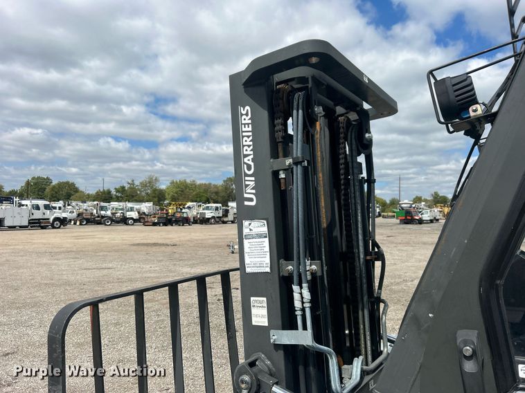 image for item EG1052 2015 Nissan 90 forklift