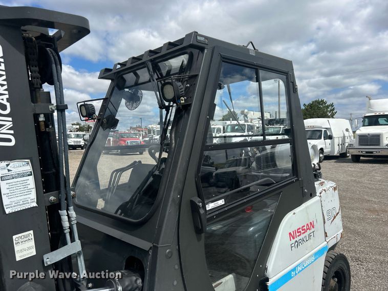 image for item EG1052 2015 Nissan 90 forklift