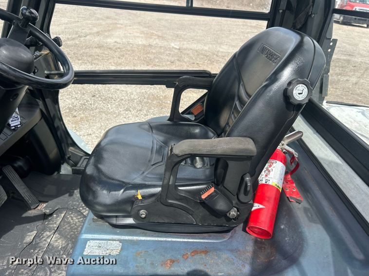 image for item EG1052 2015 Nissan 90 forklift