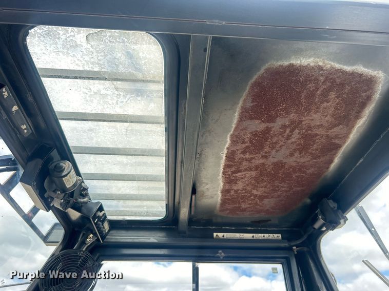 image for item EG1052 2015 Nissan 90 forklift