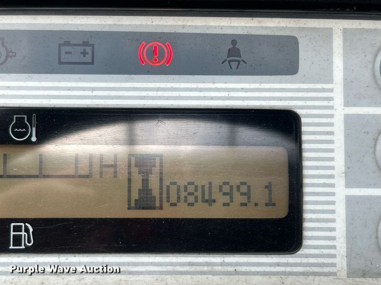 image for item EG1052 2015 Nissan 90 forklift