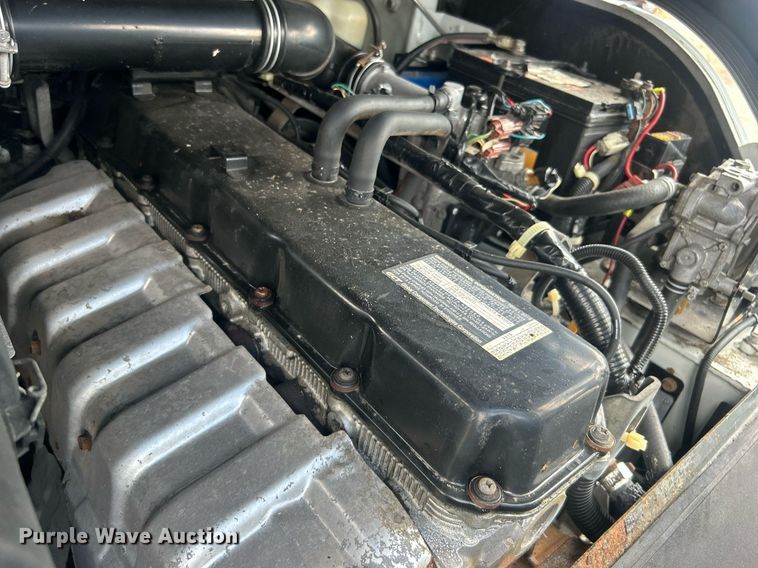 image for item EG1052 2015 Nissan 90 forklift