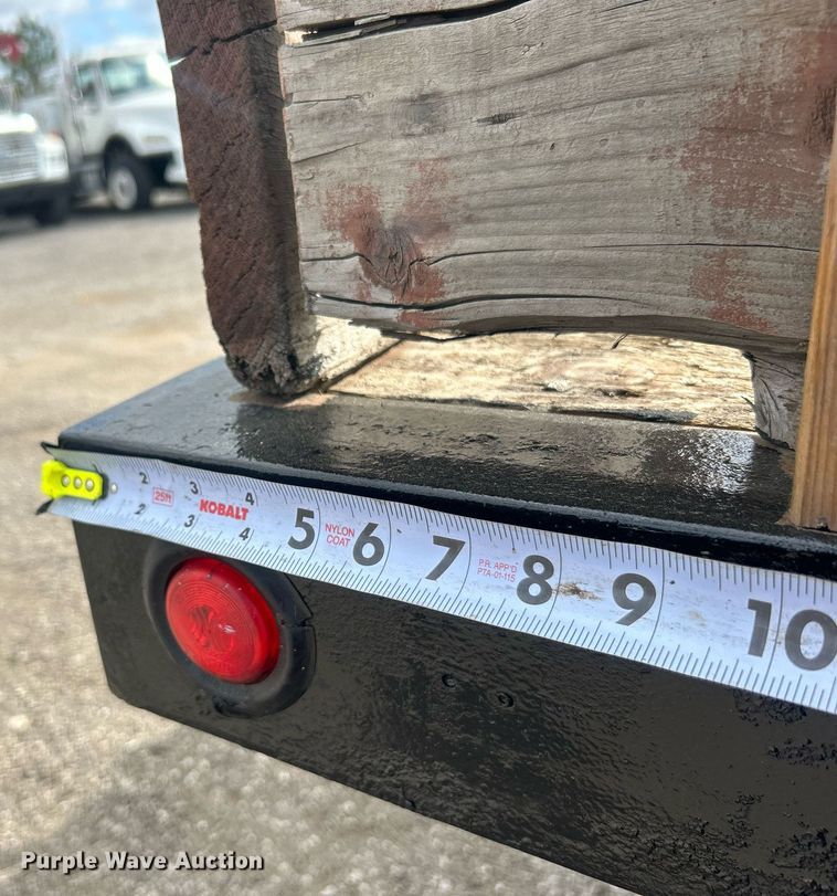 image for item EG1057 2008 Ford F750 Super Duty  flatbed truck