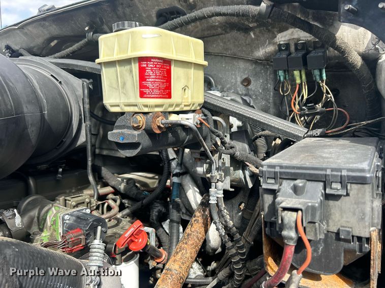 image for item EG1057 2008 Ford F750 Super Duty  flatbed truck