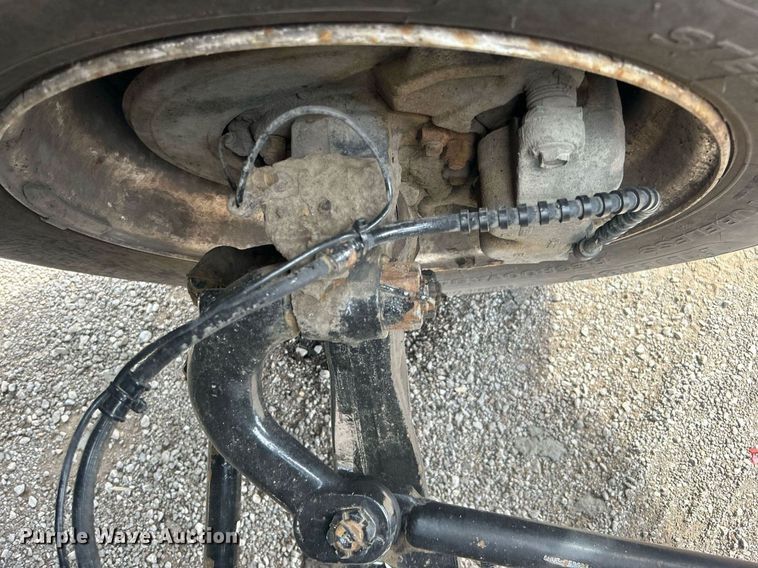 image for item EG1057 2008 Ford F750 Super Duty  flatbed truck