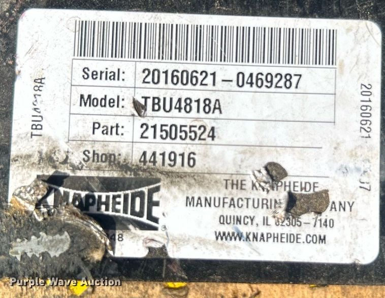 image for item EG1059 2017 Ford F650 Super Duty  flatbed truck