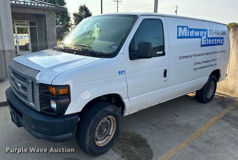 image for item EH7017 2011 Ford E250 utility van