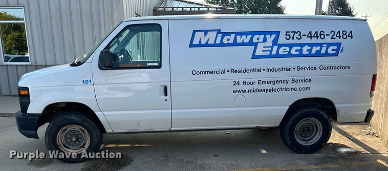 image for item EH7017 2011 Ford E250 utility van