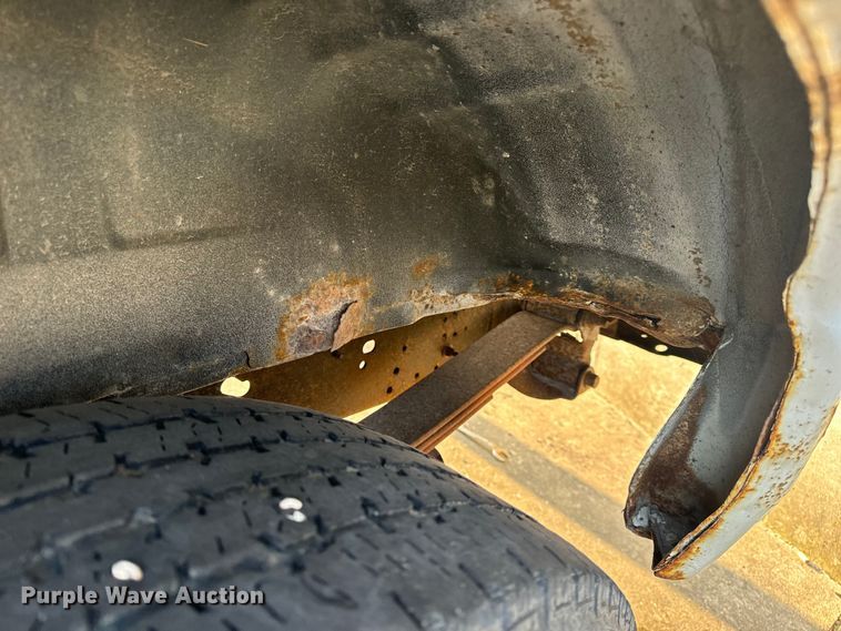 image for item EH7017 2011 Ford E250 utility van