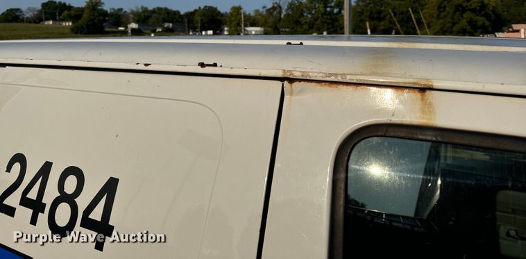 image for item EH7017 2011 Ford E250 utility van