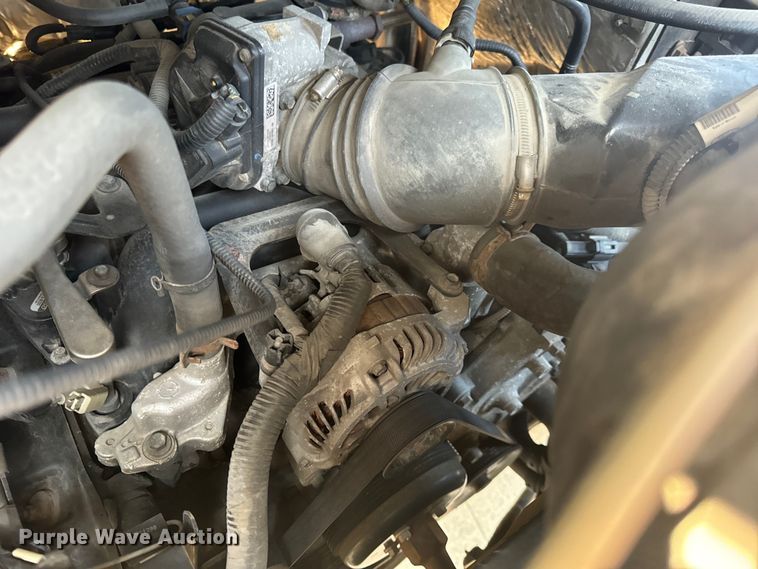 image for item EH7017 2011 Ford E250 utility van