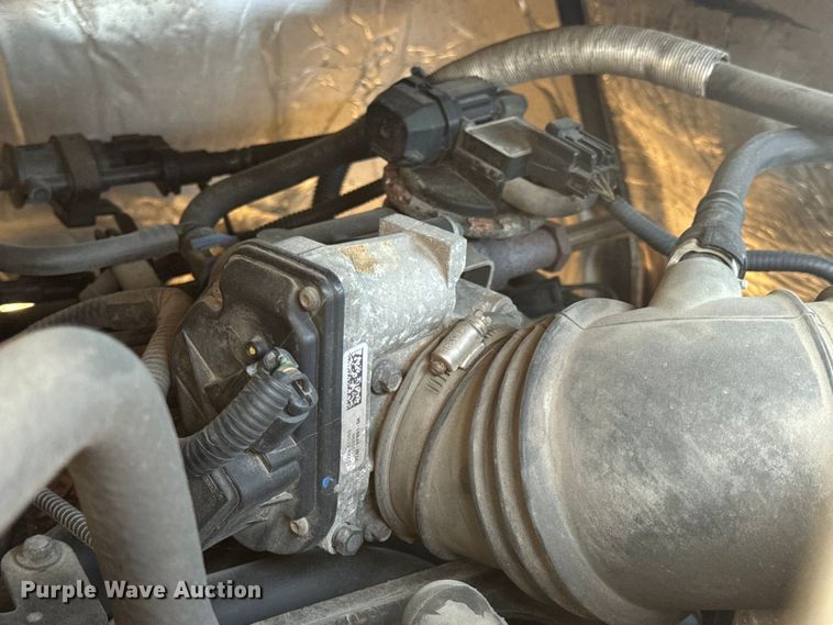 image for item EH7017 2011 Ford E250 utility van