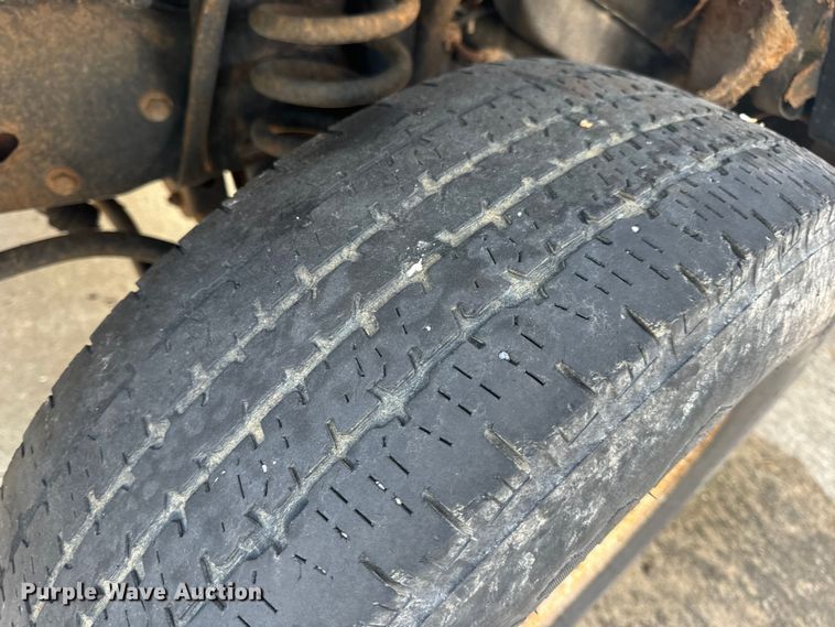 image for item EH7017 2011 Ford E250 utility van