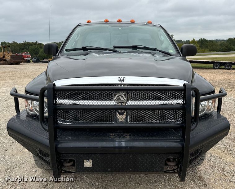 image for item EH7026 2003 Dodge Ram 2500 SLT pickup truck