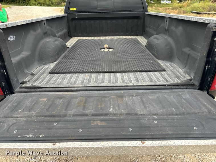 image for item EH7026 2003 Dodge Ram 2500 SLT pickup truck