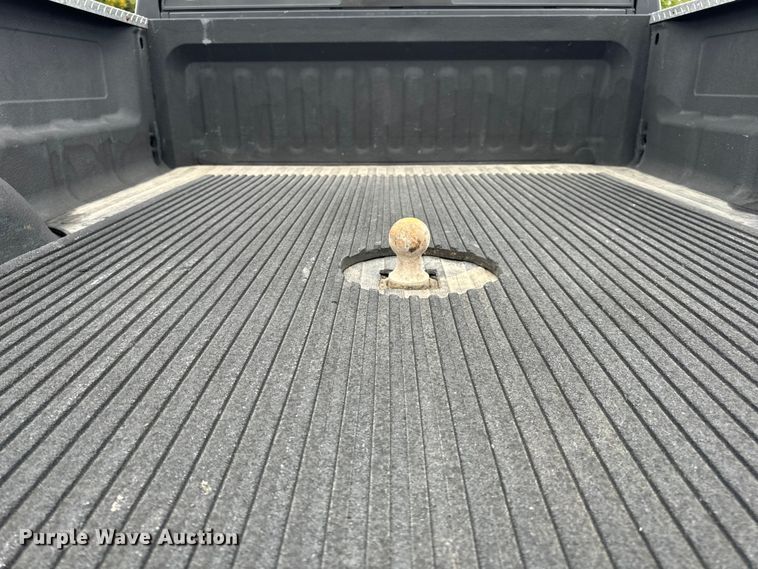 image for item EH7026 2003 Dodge Ram 2500 SLT pickup truck