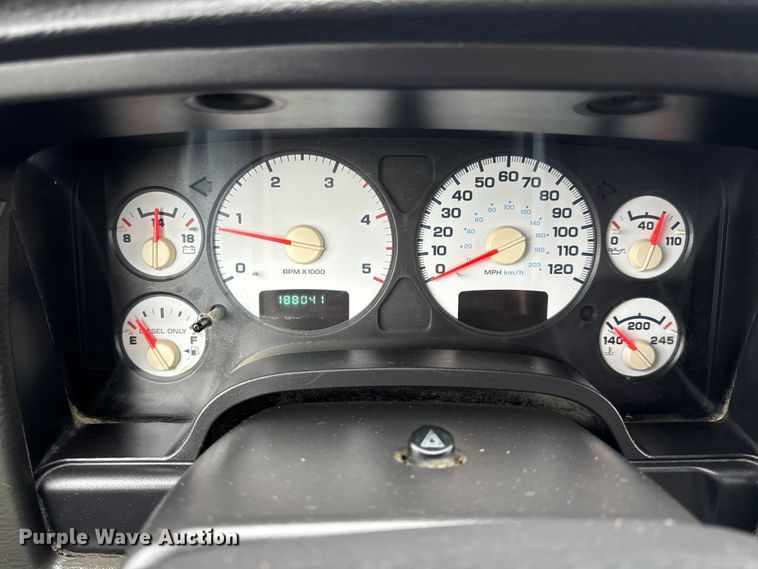 image for item EH7026 2003 Dodge Ram 2500 SLT pickup truck