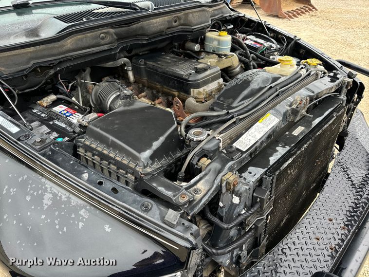 image for item EH7026 2003 Dodge Ram 2500 SLT pickup truck